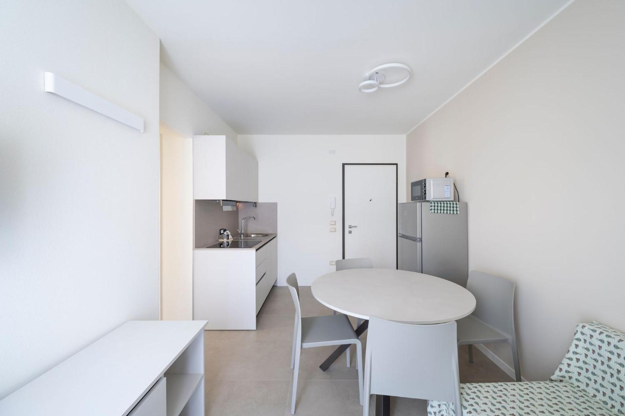 Elegant And Luminous With Terrace