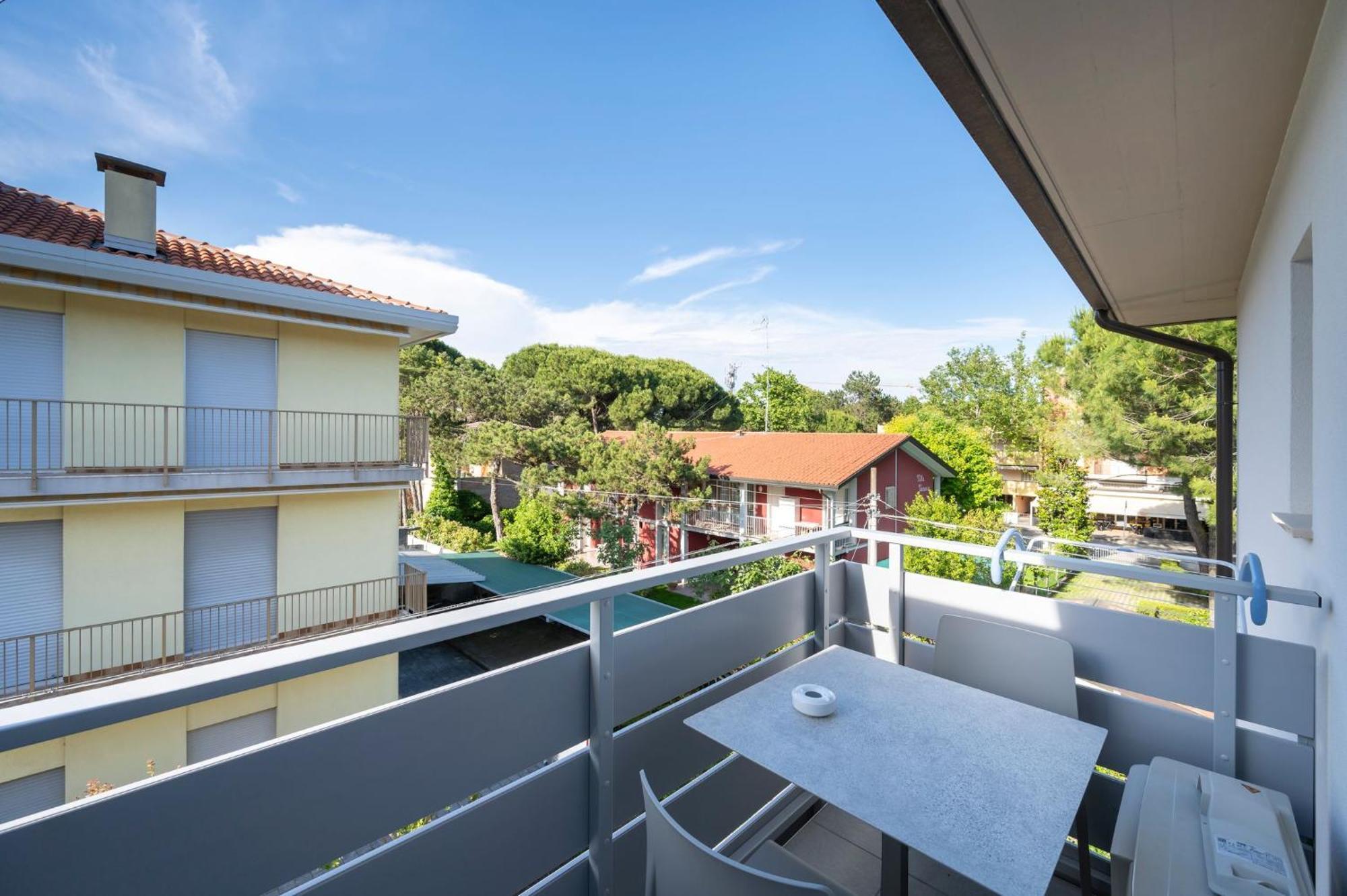Elegant And Luminous With Terrace Appartamento Bibione